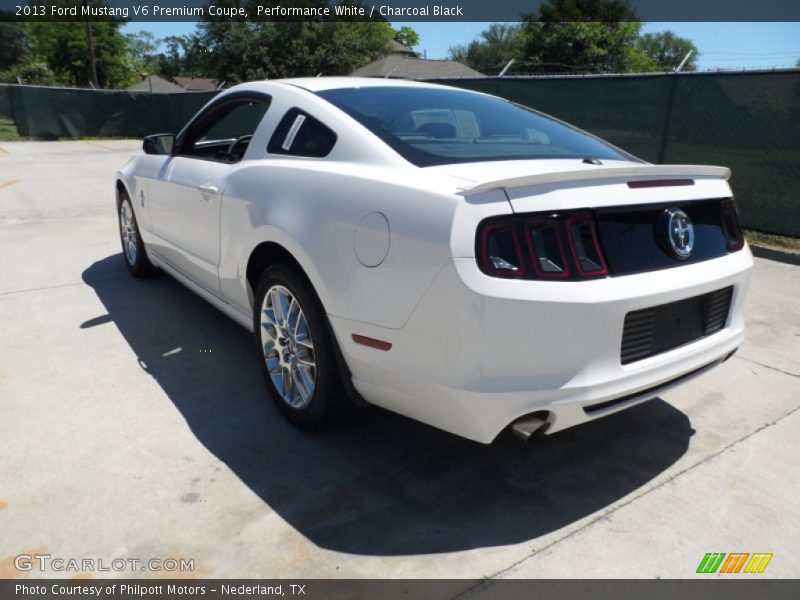Performance White / Charcoal Black 2013 Ford Mustang V6 Premium Coupe