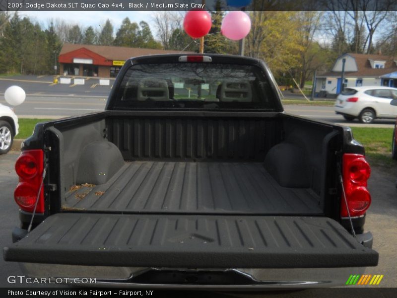 Black / Medium Slate Gray 2005 Dodge Dakota SLT Quad Cab 4x4