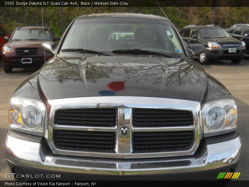 Black / Medium Slate Gray 2005 Dodge Dakota SLT Quad Cab 4x4