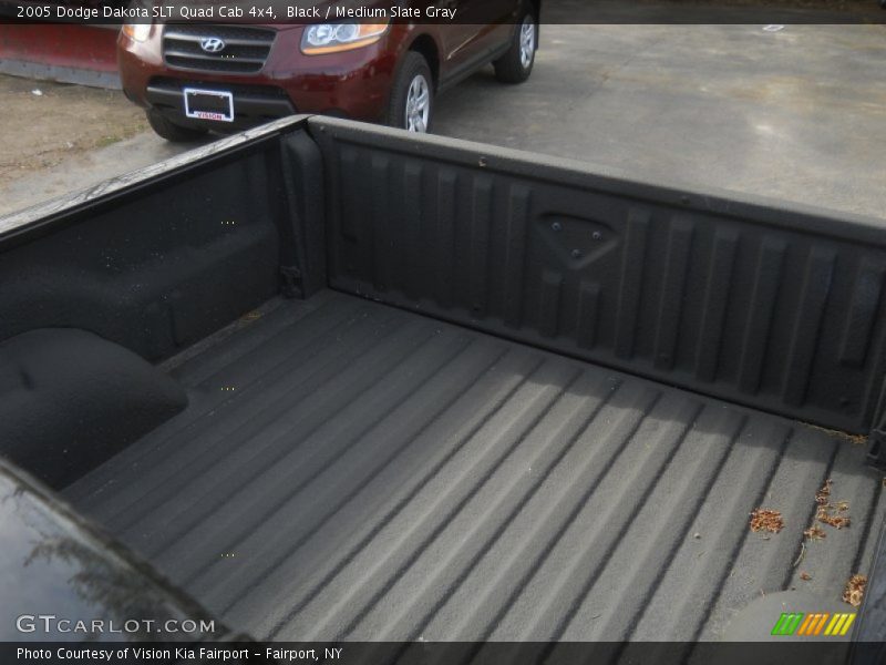 Black / Medium Slate Gray 2005 Dodge Dakota SLT Quad Cab 4x4