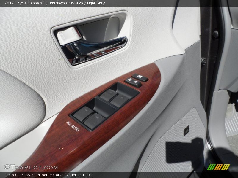 Predawn Gray Mica / Light Gray 2012 Toyota Sienna XLE