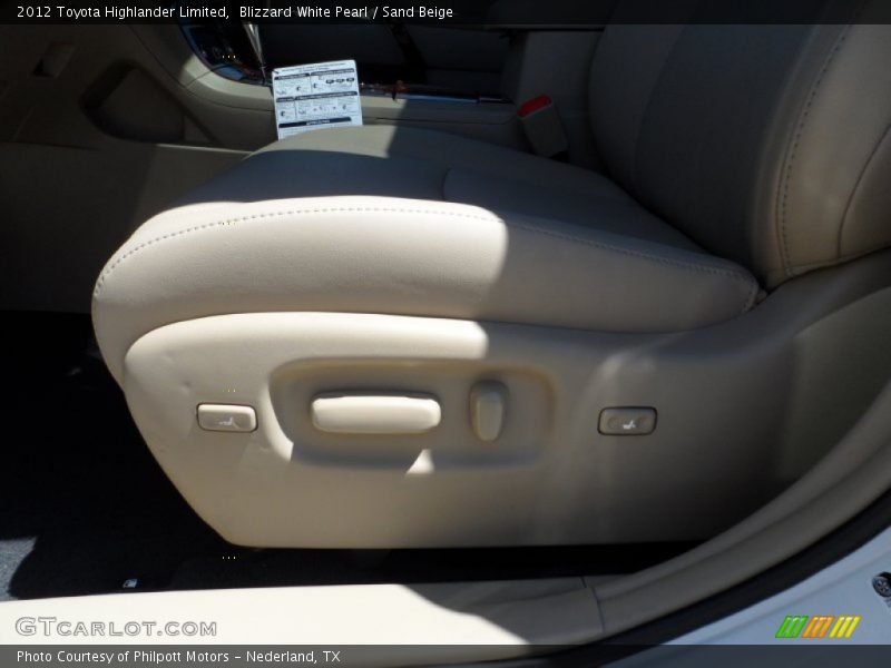 Blizzard White Pearl / Sand Beige 2012 Toyota Highlander Limited