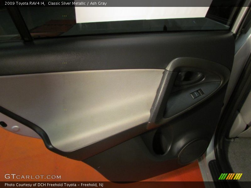 Classic Silver Metallic / Ash Gray 2009 Toyota RAV4 I4