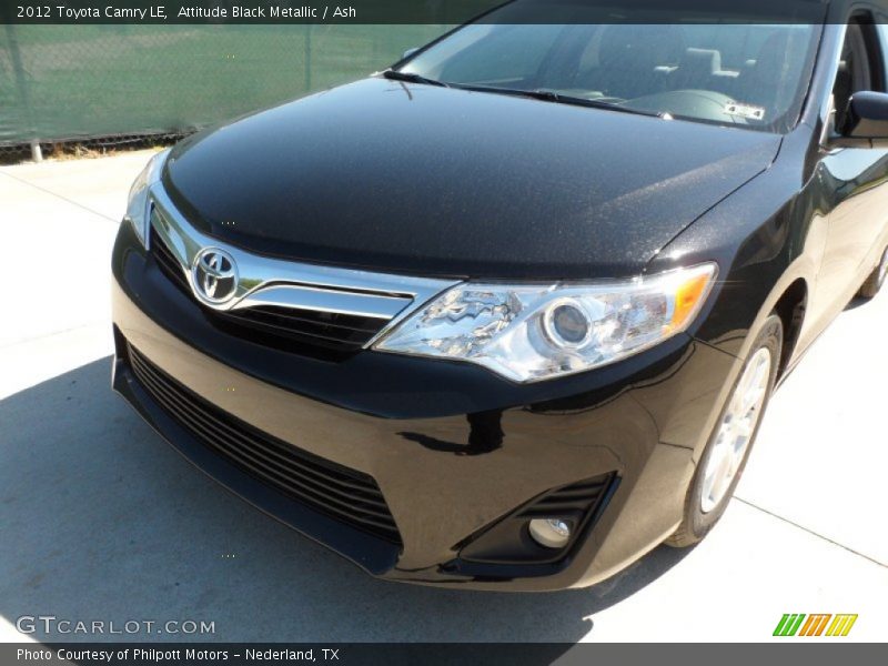 Attitude Black Metallic / Ash 2012 Toyota Camry LE