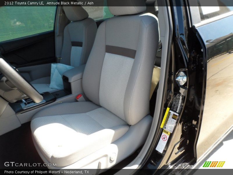 Attitude Black Metallic / Ash 2012 Toyota Camry LE