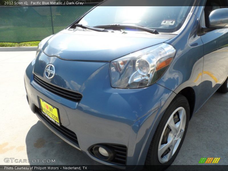 Pacific Blue Metallic / Dark Gray 2012 Scion iQ