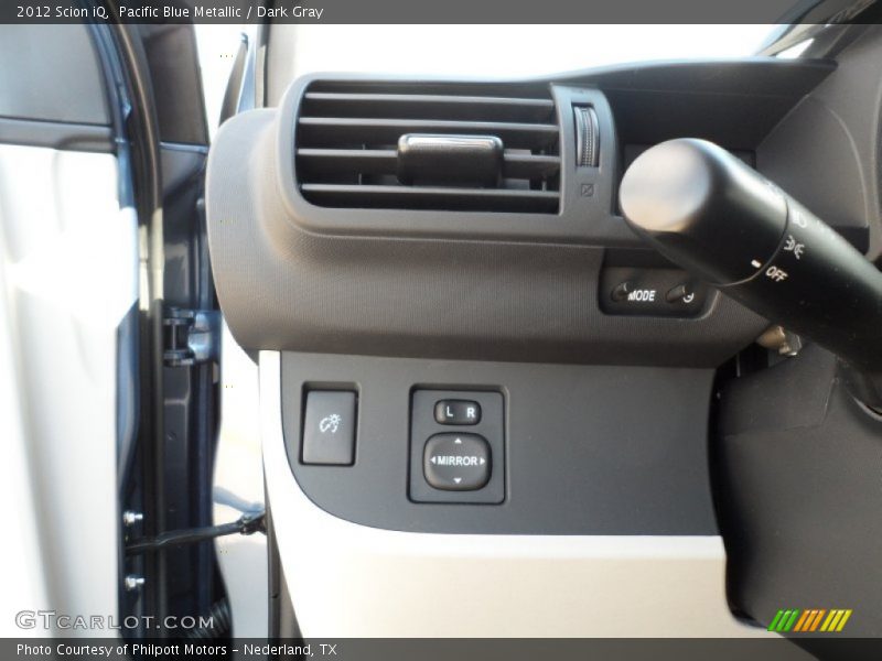 Pacific Blue Metallic / Dark Gray 2012 Scion iQ