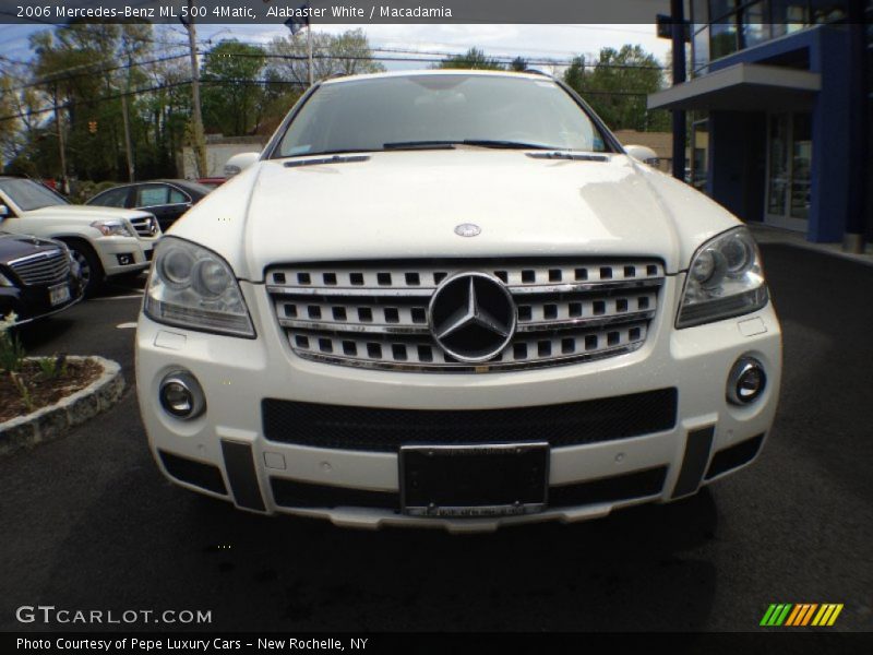 Alabaster White / Macadamia 2006 Mercedes-Benz ML 500 4Matic