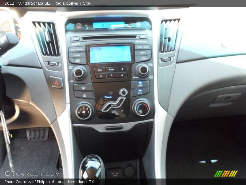 Radiant Silver / Gray 2012 Hyundai Sonata GLS