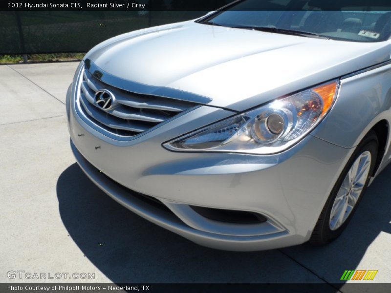 Radiant Silver / Gray 2012 Hyundai Sonata GLS