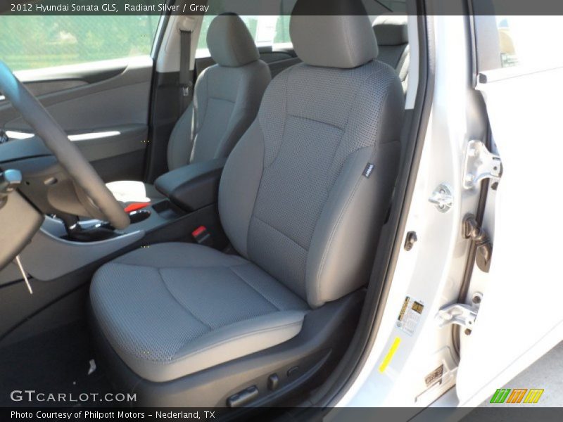 Radiant Silver / Gray 2012 Hyundai Sonata GLS