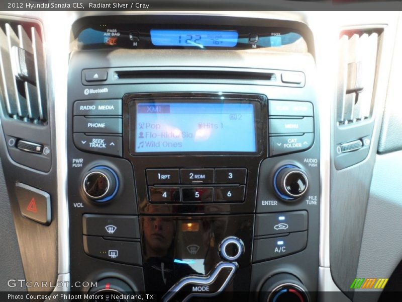 Radiant Silver / Gray 2012 Hyundai Sonata GLS