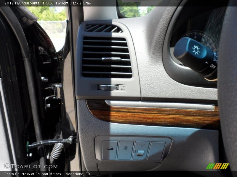 Twilight Black / Gray 2012 Hyundai Santa Fe GLS