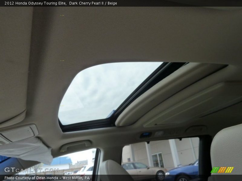 Dark Cherry Pearl II / Beige 2012 Honda Odyssey Touring Elite