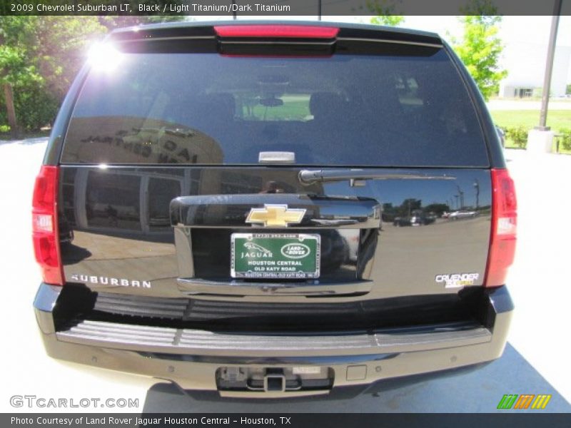 Black / Light Titanium/Dark Titanium 2009 Chevrolet Suburban LT