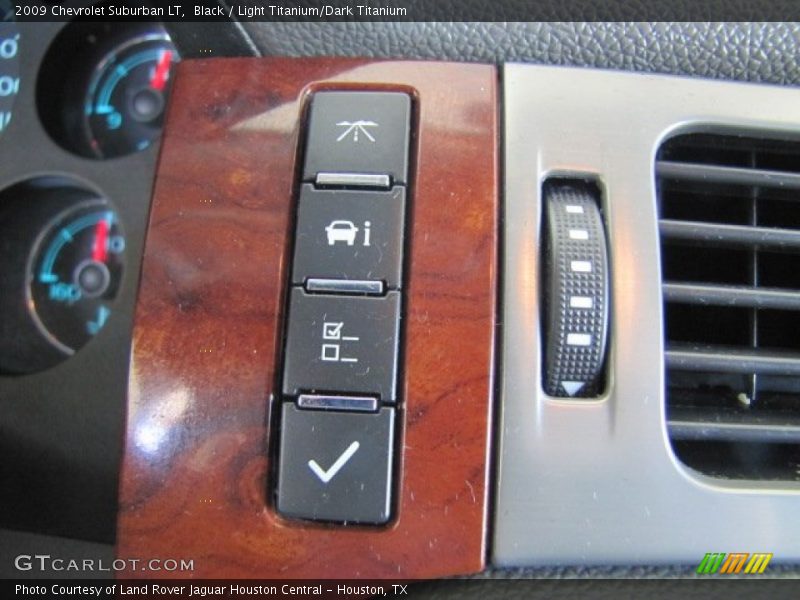 Black / Light Titanium/Dark Titanium 2009 Chevrolet Suburban LT