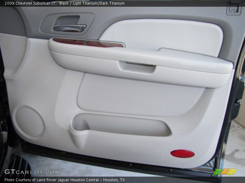 Black / Light Titanium/Dark Titanium 2009 Chevrolet Suburban LT