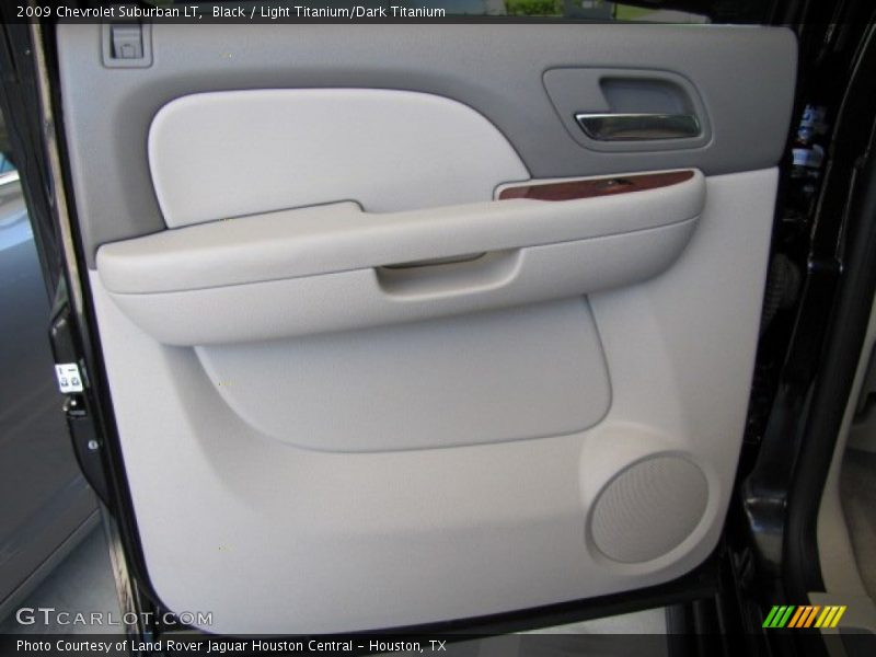 Black / Light Titanium/Dark Titanium 2009 Chevrolet Suburban LT