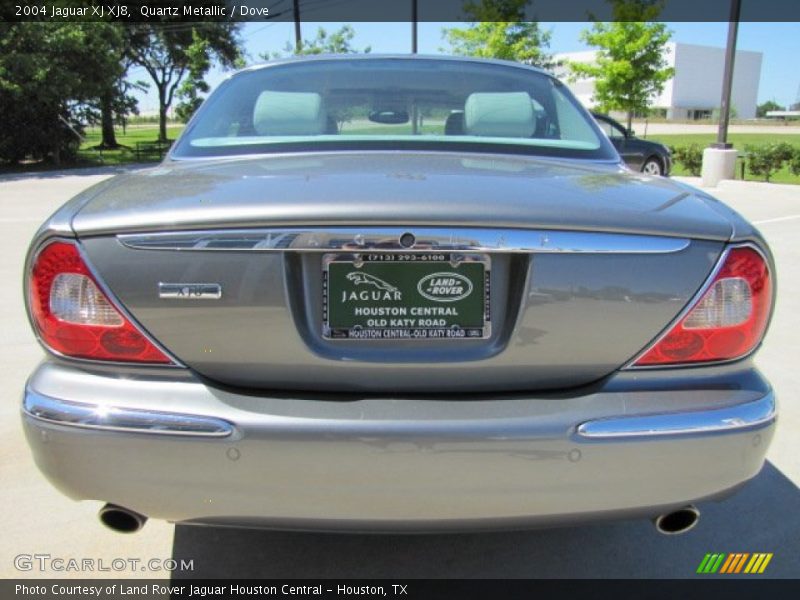 Quartz Metallic / Dove 2004 Jaguar XJ XJ8