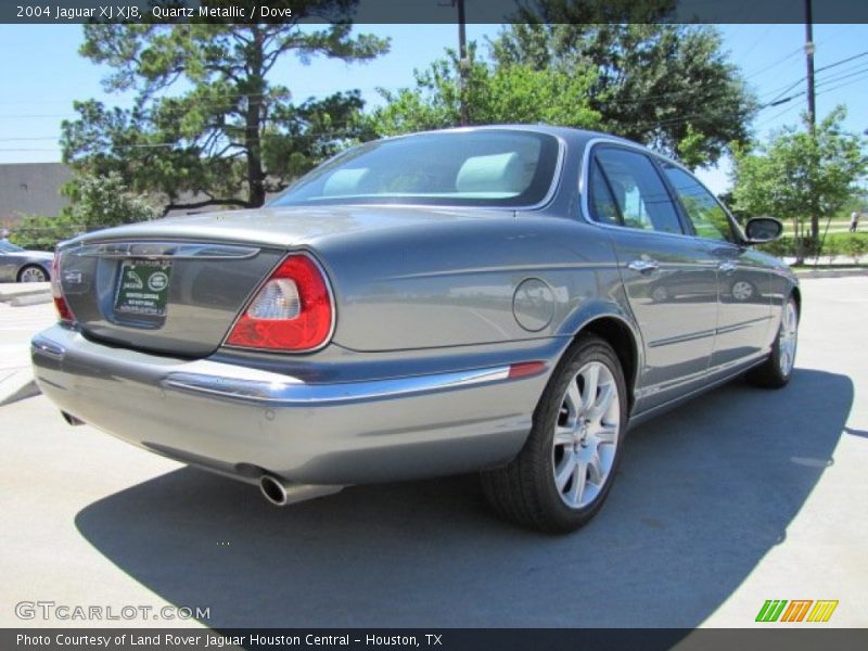 Quartz Metallic / Dove 2004 Jaguar XJ XJ8