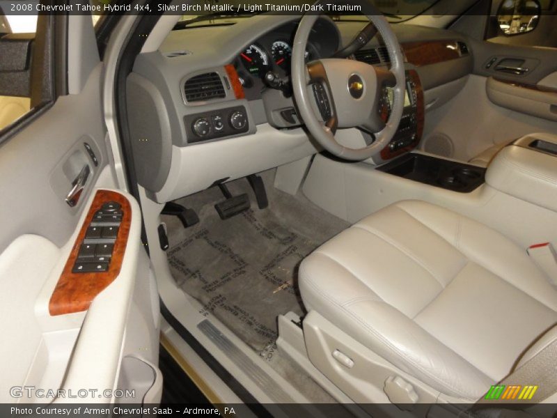 Silver Birch Metallic / Light Titanium/Dark Titanium 2008 Chevrolet Tahoe Hybrid 4x4