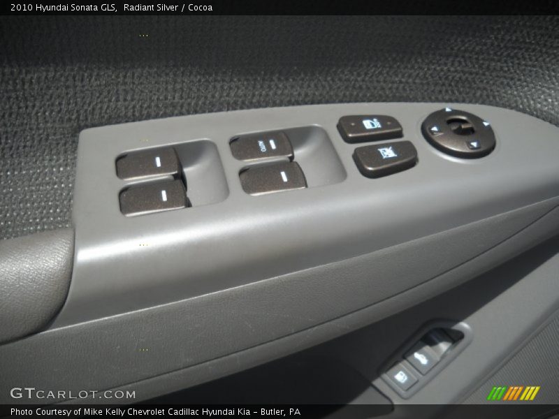 Radiant Silver / Cocoa 2010 Hyundai Sonata GLS
