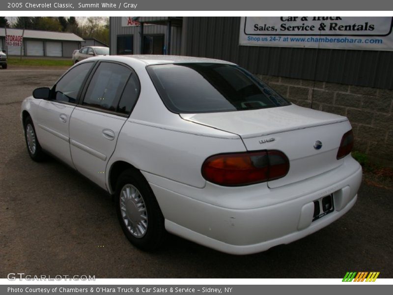 Summit White / Gray 2005 Chevrolet Classic