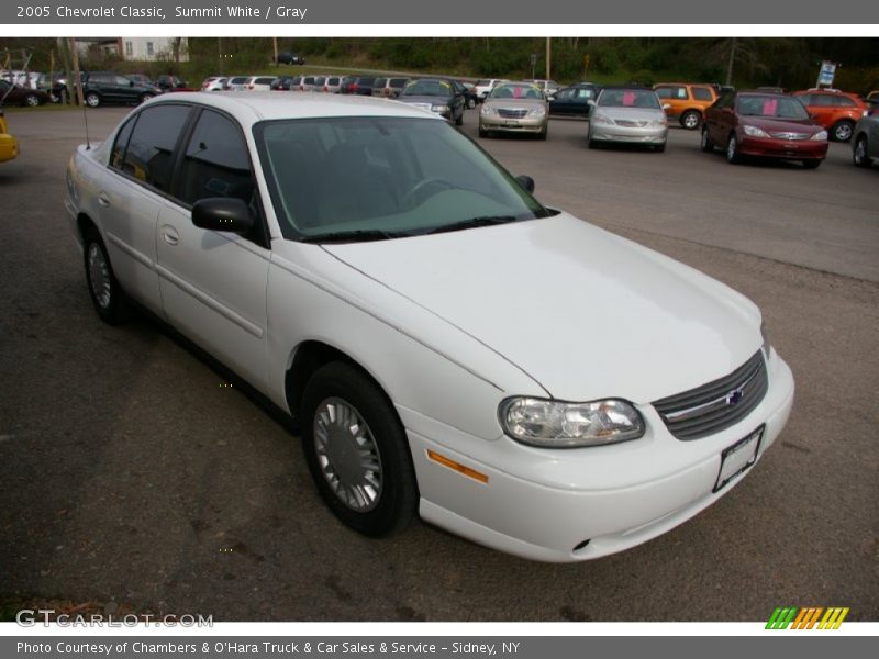 Summit White / Gray 2005 Chevrolet Classic