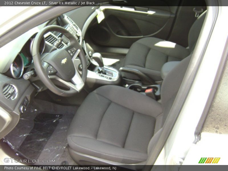 Silver Ice Metallic / Jet Black 2012 Chevrolet Cruze LT