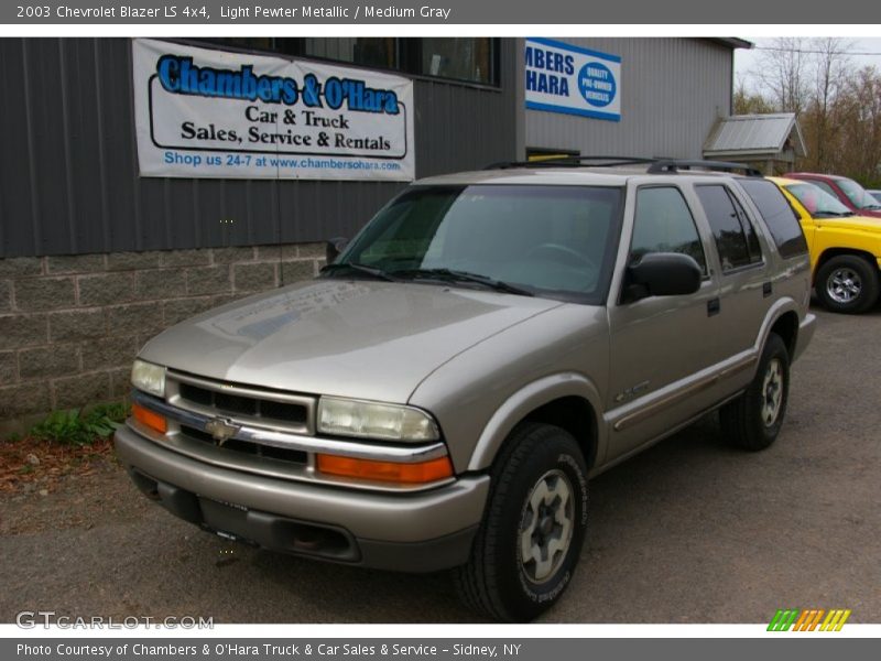 Light Pewter Metallic / Medium Gray 2003 Chevrolet Blazer LS 4x4