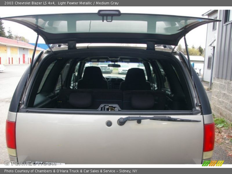 Light Pewter Metallic / Medium Gray 2003 Chevrolet Blazer LS 4x4