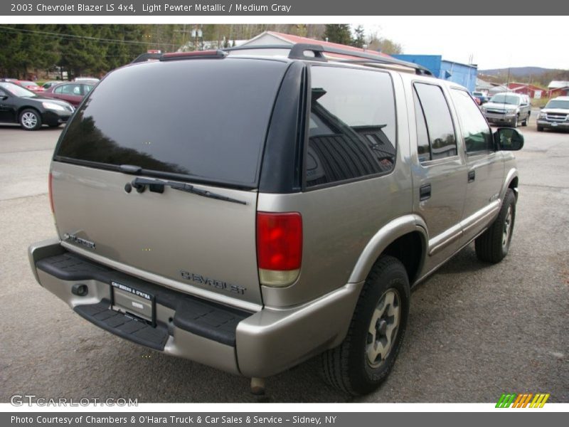 Light Pewter Metallic / Medium Gray 2003 Chevrolet Blazer LS 4x4
