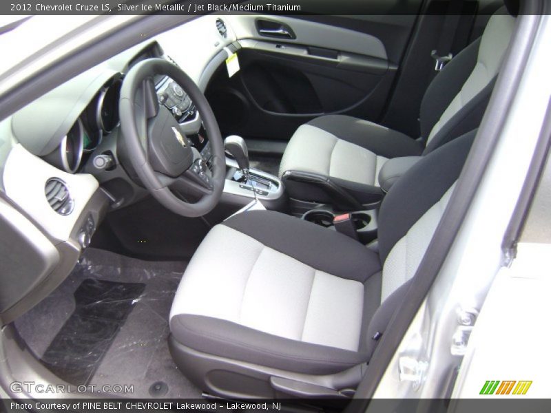 Silver Ice Metallic / Jet Black/Medium Titanium 2012 Chevrolet Cruze LS