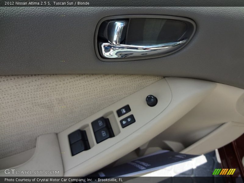 Tuscan Sun / Blonde 2012 Nissan Altima 2.5 S