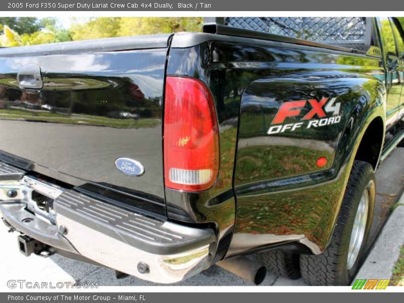 Black / Tan 2005 Ford F350 Super Duty Lariat Crew Cab 4x4 Dually