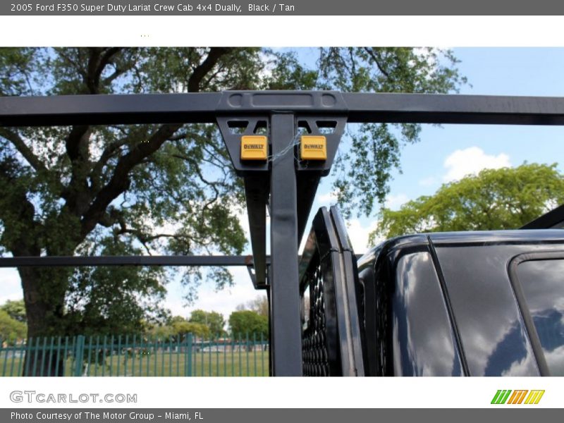 Black / Tan 2005 Ford F350 Super Duty Lariat Crew Cab 4x4 Dually