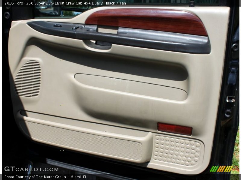Black / Tan 2005 Ford F350 Super Duty Lariat Crew Cab 4x4 Dually