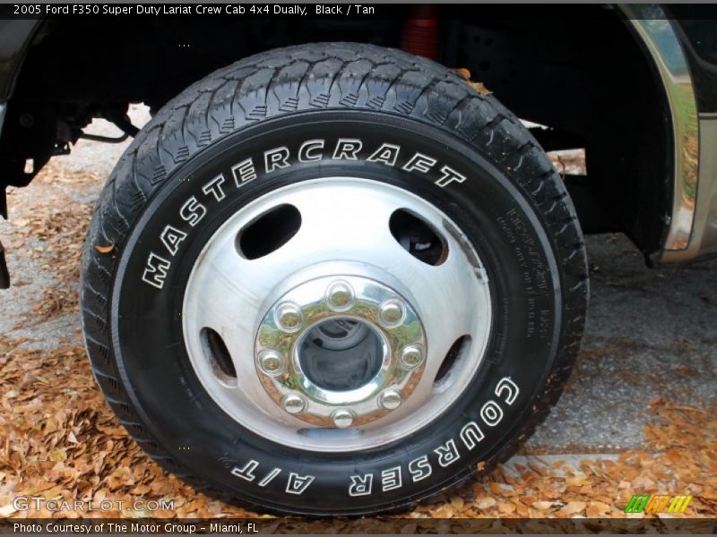  2005 F350 Super Duty Lariat Crew Cab 4x4 Dually Wheel