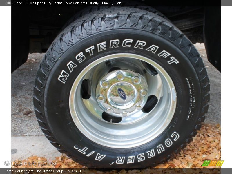  2005 F350 Super Duty Lariat Crew Cab 4x4 Dually Wheel