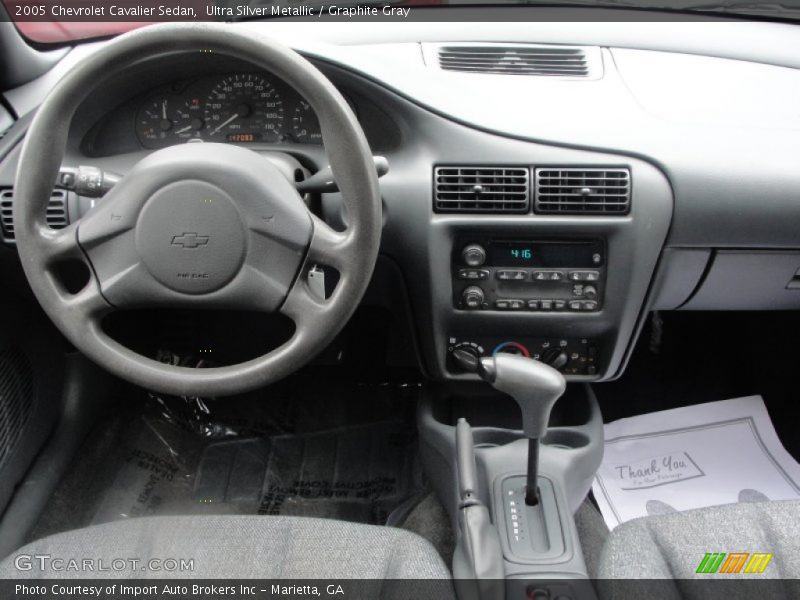Ultra Silver Metallic / Graphite Gray 2005 Chevrolet Cavalier Sedan