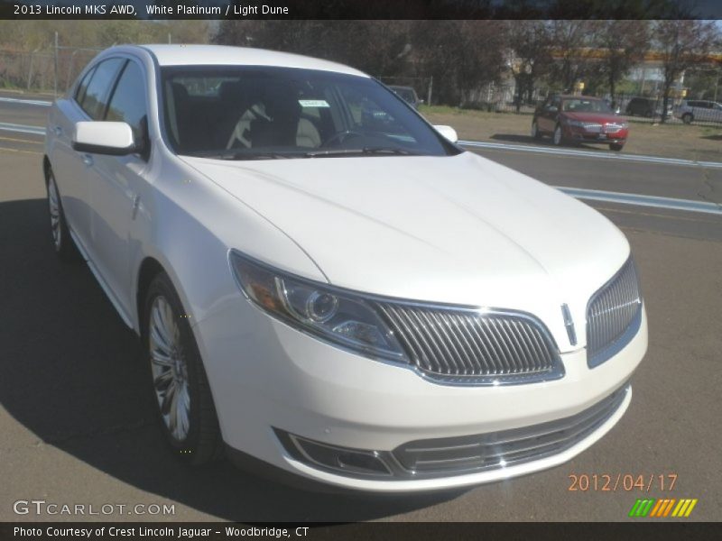 White Platinum / Light Dune 2013 Lincoln MKS AWD
