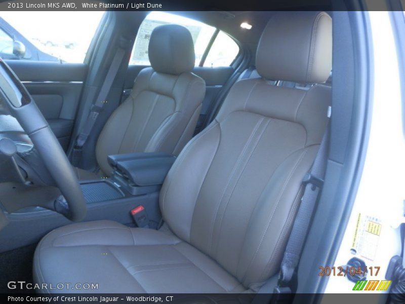 White Platinum / Light Dune 2013 Lincoln MKS AWD