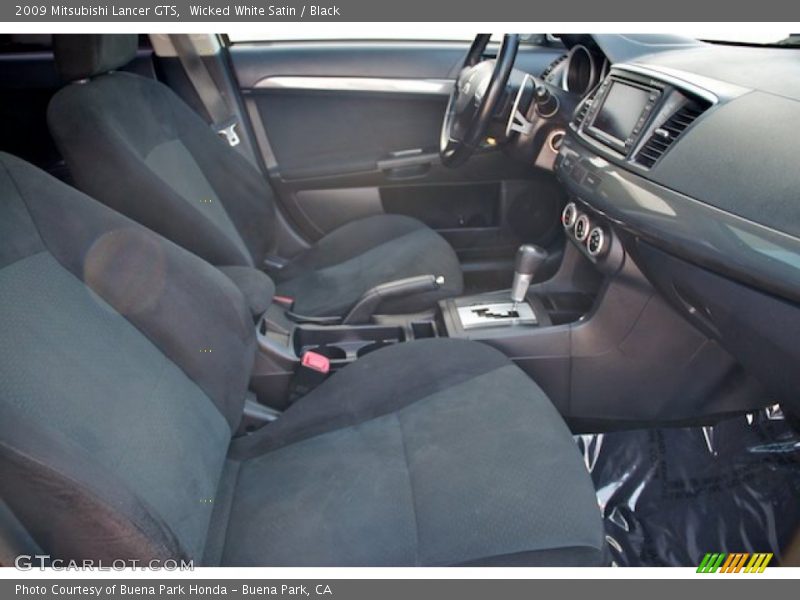 Wicked White Satin / Black 2009 Mitsubishi Lancer GTS