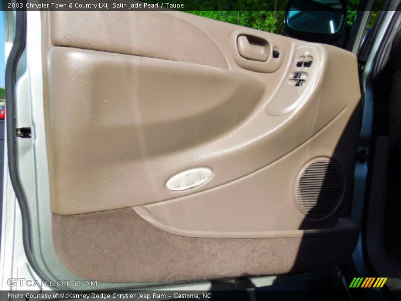Satin Jade Pearl / Taupe 2003 Chrysler Town & Country LXi