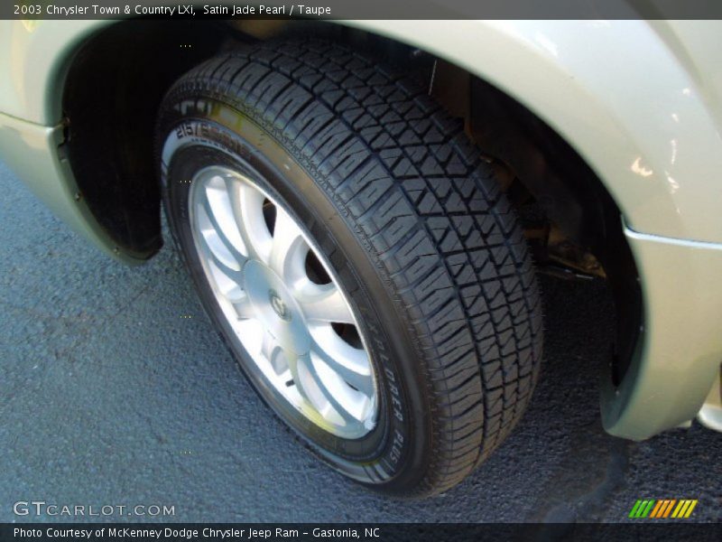 Satin Jade Pearl / Taupe 2003 Chrysler Town & Country LXi