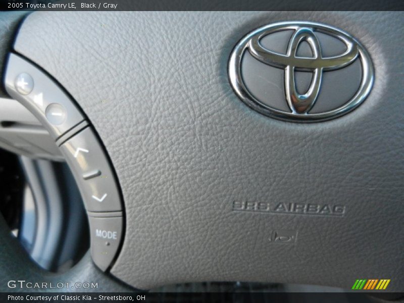 Black / Gray 2005 Toyota Camry LE