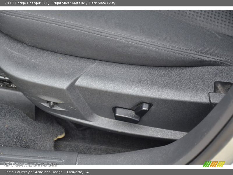 Bright Silver Metallic / Dark Slate Gray 2010 Dodge Charger SXT