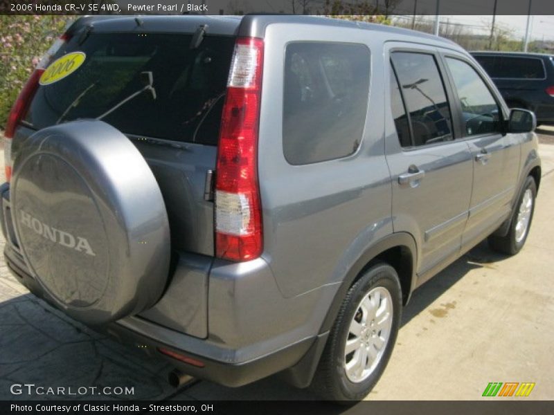 Pewter Pearl / Black 2006 Honda CR-V SE 4WD