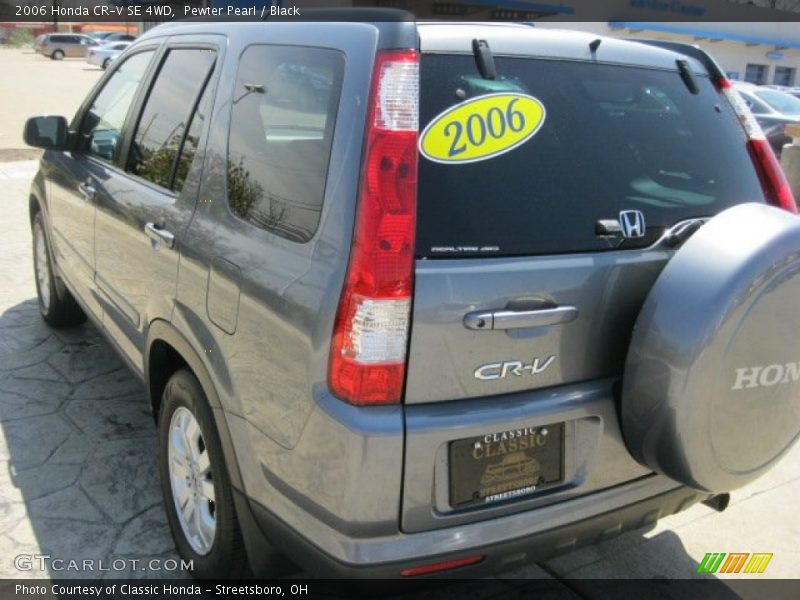 Pewter Pearl / Black 2006 Honda CR-V SE 4WD