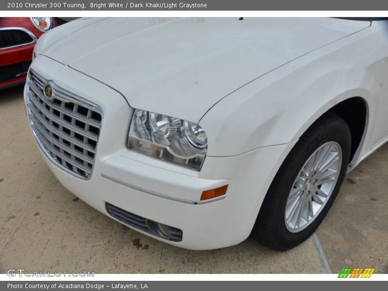 Bright White / Dark Khaki/Light Graystone 2010 Chrysler 300 Touring